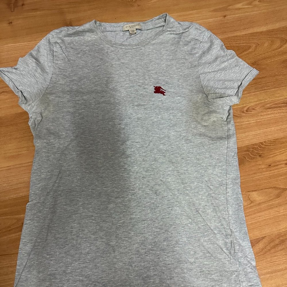Burberry Men's Gray Crewneck Short Sleeve T-Shirt size small